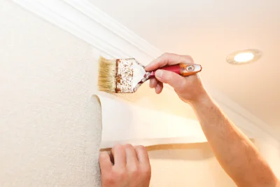 Pose de papier peint à Boufflers — revêtements muraux et toiles de verre